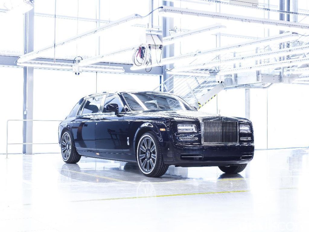 Bingungnya Dimas Disuruh Bayar Pajak Rolls-Royce Rp 210 Juta Bingungnya Dimas Disuruh Bayar Pajak Rolls-Royce Rp 210 Juta