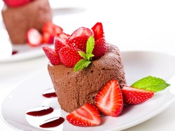 Bikin Sendiri 4 Kreasi Chocolate Mousse yang Istimewa