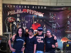 Slank Sebut Palalopeyank Album Idealis