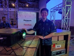 Panasonic Rilis Proyektor Harga Selangit