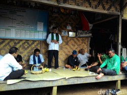 Cawagub Embay Dapat Dukungan dari Tokoh Adat Baduy di Lebak
