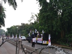 Jelang Sidang Ahok, Massa Mulai Berdatangan ke Kementan