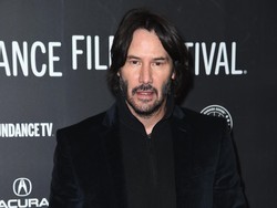 Halle Berry dan Keanu Reeves Berkencan di Tengah John Wick 3?