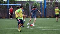 Aksi Jokowi dan Para Menteri Main Futsal Bareng Wartawan