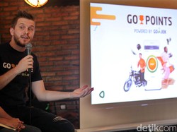 Ini Strategi Go-Jek agar Tak Kalah dari Grab dan Uber