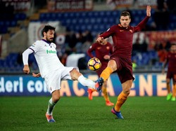 Roma Hantam Fiorentina Empat Gol Tanpa Balas