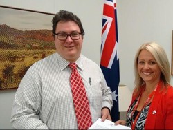 Tokoh Gerakan Anti Halal Australia Digugat Pencemaran Nama Baik