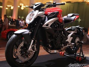Moge MV Agusta Brutale 800 Dibanderol Rp 530 Juta