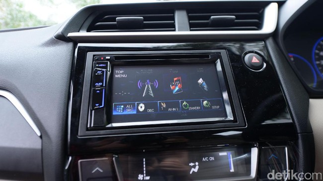 Menguji Ketangguhan All New Honda Mobilio di Pulau Dewata Menguji Ketangguhan All New Honda Mobilio di Pulau Dewata