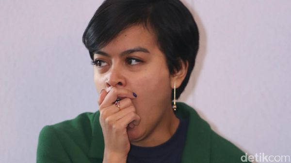 Eva Celia Masih Ngantuk Ya?