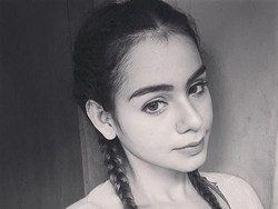 Kisah Cinta Sahila Hisyam yang Dilamar Vicky Prasetyo