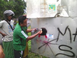 Gambar Palu-Arit Bertebaran di Pamekasan, Ini Penjelasan Polisi