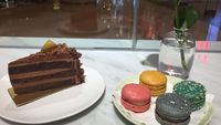 Mencicip Macaron Rasa Salted Popcorn dan Ispahan yang Unik
