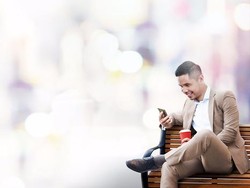 Pro Mobile Solution: Paket Komunikasi Bisnis Pertama di Indonesia dengan Cloud Storage