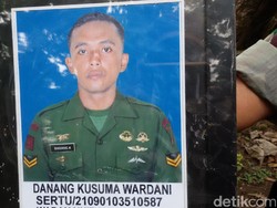 Anggota Kopassus yang Tewas Saat Latihan Terjun Payung Dimakamkan