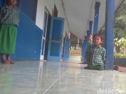 Siswa SD Tak Punya Kaki ini Bercita-cita jadi Polisi