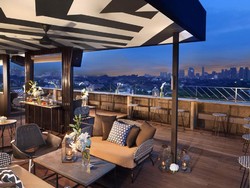 5 Tempat Makan Malam Romantis di Ketinggian Jakarta