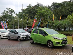 Februari, Bangkitnya Mobil Malaysia dan Amerika di Indonesia