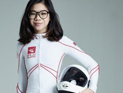 Gadis 14 Tahun Asal Singapura Dinobatkan Jadi Skydiver Tercepat