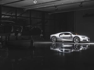 Pabrik Perakitan Bugatti Chiron di Prancis Bersih Banget