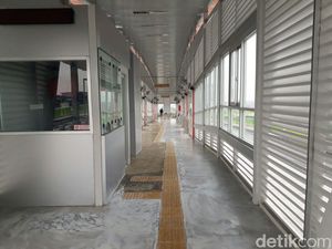 Sejumlah Halte Busway Layang Bakal Dilengkapi Area Komersial
