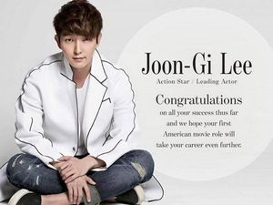 Daebak! Fans Lee Junk Ki Ucapkan Selamat Lewat Iklan Koran