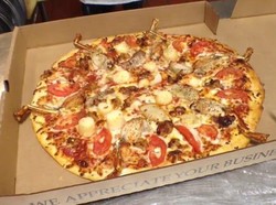 Dari Pisang hingga Kodok, Ini Topping Pizza Tak Biasa di Dunia (1)
