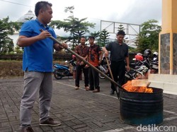 Ratusan Surat Suara Rusak Dimusnahkan KPUD Kota Batu