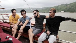 Intip NOAH saat Bersantai di Atas Kapal Pinisi