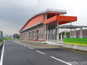 Halusnya Lintasan Busway Melayang Cileduk-Tendean