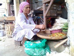 Cabai Rawit Rp 125.000/Kg, Konsumen di Pasuruan Cuma Beli 20 Biji