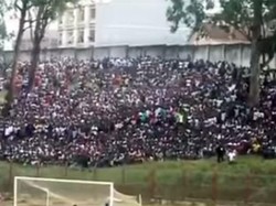 Penonton Laga Sepakbola di Angola Ricuh, 17 Tewas Terinjak