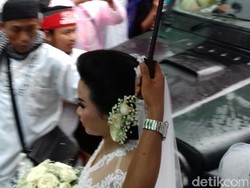 Massa FPI Kawal Pasangan yang Ingin Menikah di Katedral