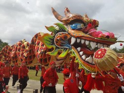 Cap Go Meh Singkawang Dimulai, Ada 565 Tatung & Liong Terpanjang di Indonesia