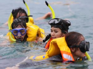 Bahagianya Uki NOAH Snorkeling Bersama Anak dan Istri di Lombok