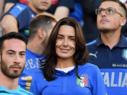 Conte Akan Ajak Makan Malam Istri untuk Bayar Dosa Kecil