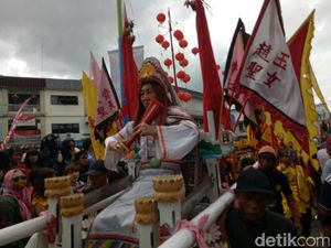 Berburu Tatung Bersenjatakan Oppo F1S Teranyar Berburu Tatung Bersenjatakan Oppo F1S Teranyar