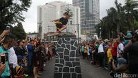 Aksi Lompat Batu Ramaikan Festival Budaya Nias