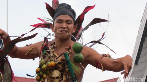 Jangan Baca Kalau Takut! Ini Aksi Ekstrem Tatung di Singkawang