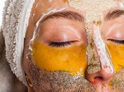 Agar Kulit Kencang dan Cerah Gunakan 4 Racikan Masker Alami Ini