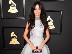 Camila Cabello Cantik Bak Princess di Karpet Merah