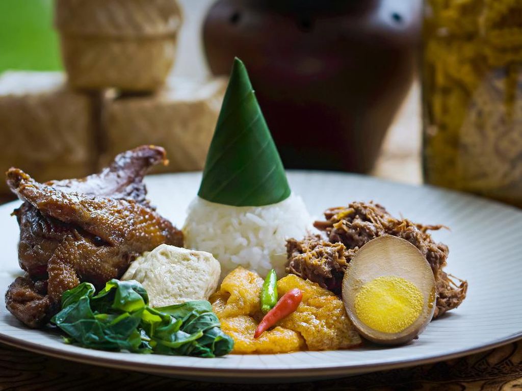 Sedep! Ini 5 Gudeg Enak di Jakarta yang Cocok untuk Makan Siang Sedep! Ini 5 Gudeg Enak di Jakarta yang Cocok untuk Makan Siang