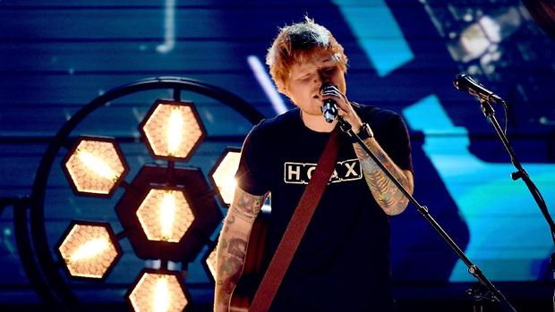 Ed Sheeran Buka Peluang Nyanyikan Lagu Tema 'Bond 25'