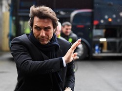 Conte Terlalu Berpengalaman untuk Ladeni Psywar Mourinho