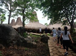 Kadoku, Kampung Budaya di Sumba