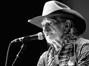Willie Nelson Menangkan Piala Ke-8 untuk Best Traditional Pop Vocal Album Willie Nelson Menangkan Piala Ke-8 untuk Best Traditional Pop Vocal Album