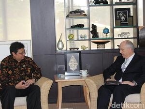 RI-AS Jajaki Kerja Sama Industri Lewat Perjanjian Bilateral RI-AS Jajaki Kerja Sama Industri Lewat Perjanjian Bilateral