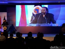 Tutup Safari Politik, Surya Paloh Lantik Ketua Pemuda Garda NasDem