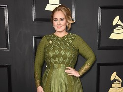 Adele Akhirnya Ngaku Resmi Nikah
