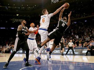 Atasi Spurs, Knicks Akhiri Rentetan Kekalahan